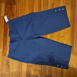 Style&co capri pants women's size 14 navy blue, NWT, stretchy